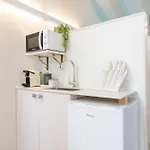 Apartment 32 2 *